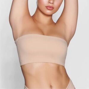 NWT SKIMS Fits Everybody Bandeau In Clay